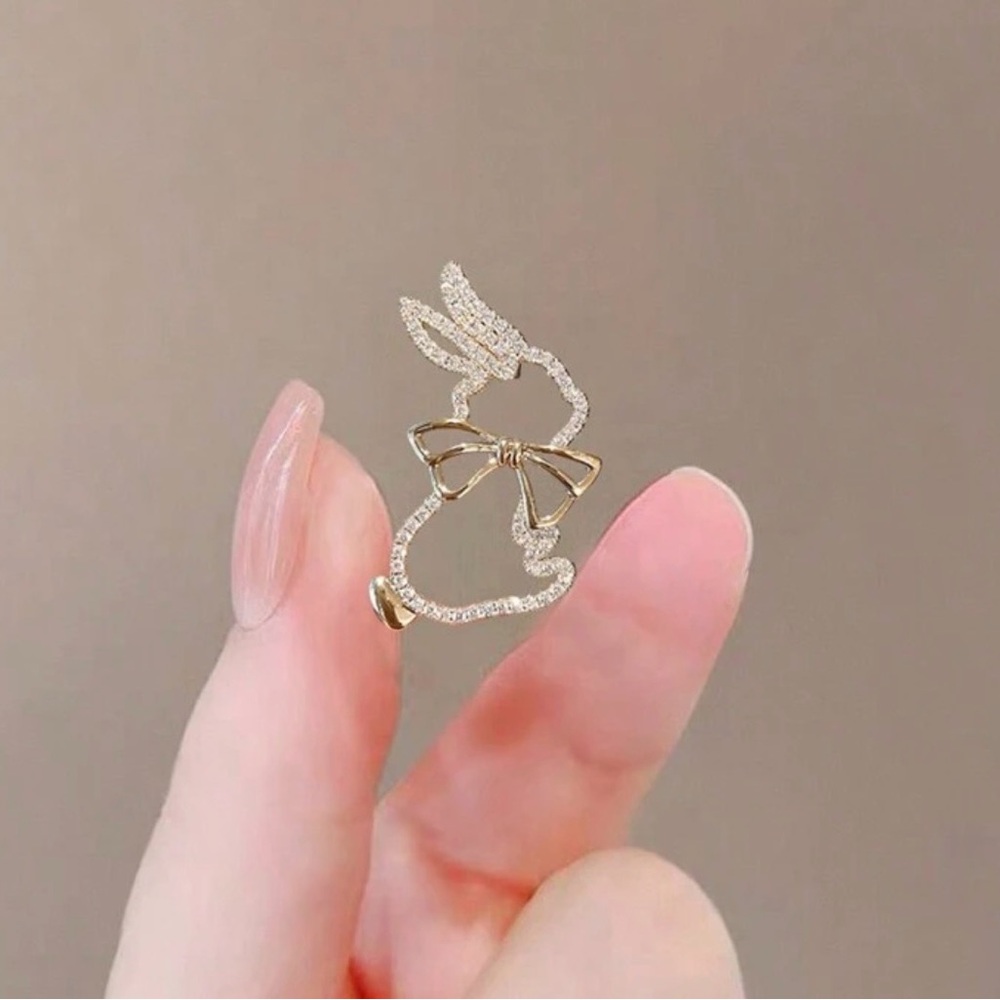 Crystal Bunny Outline Brooch with Gold Bow